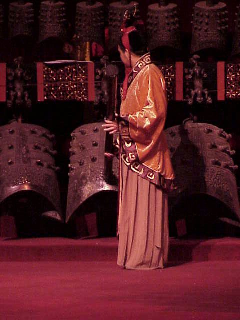    Bells player,      Wuhan Museum    